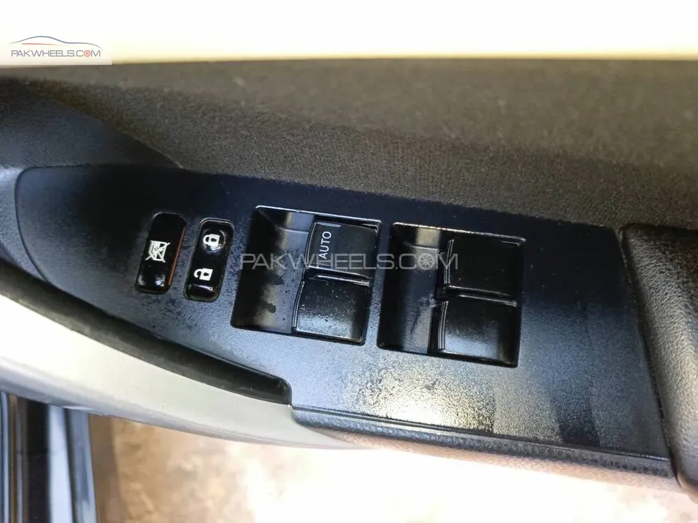 Toyota Corolla 2021 for Sale in Rawalpindi Toyota Corolla 2021 for Sale in Rawalpindi Image-2