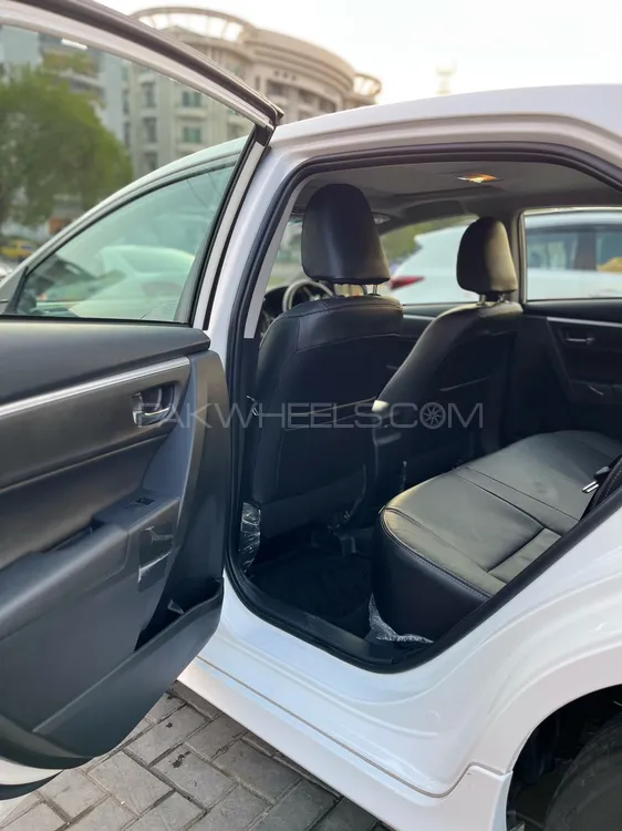 Toyota Corolla 2025 for Sale in Islamabad Toyota Corolla 2025 for Sale in Islamabad Image-7