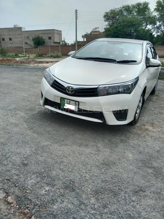 Toyota Corolla 2015 for Sale in Mandi bahauddin Image-1