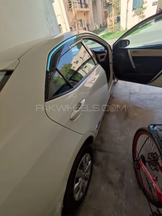 Toyota Corolla 2016 for Sale in Multan Toyota Corolla 2016 for Sale in Multan Image-8