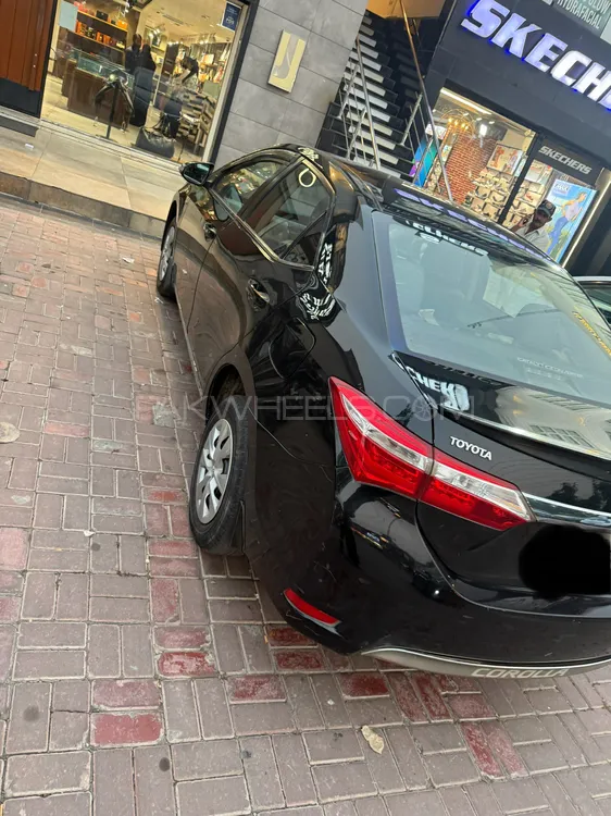 Toyota Corolla 2017 for Sale in Sialkot Toyota Corolla 2017 for Sale in Sialkot Image-7