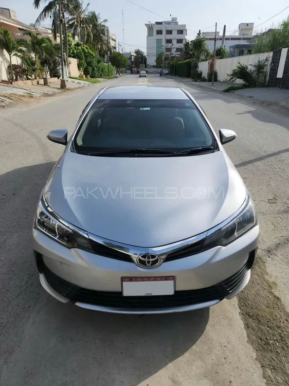 Toyota Corolla 2019 for Sale in Karachi Image-1
