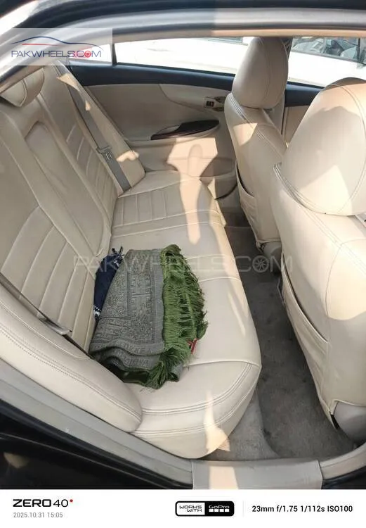 ٹویوٹا کرولا 2013 for Sale in لاہور ٹویوٹا کرولا 2013 for Sale in لاہور Image-11