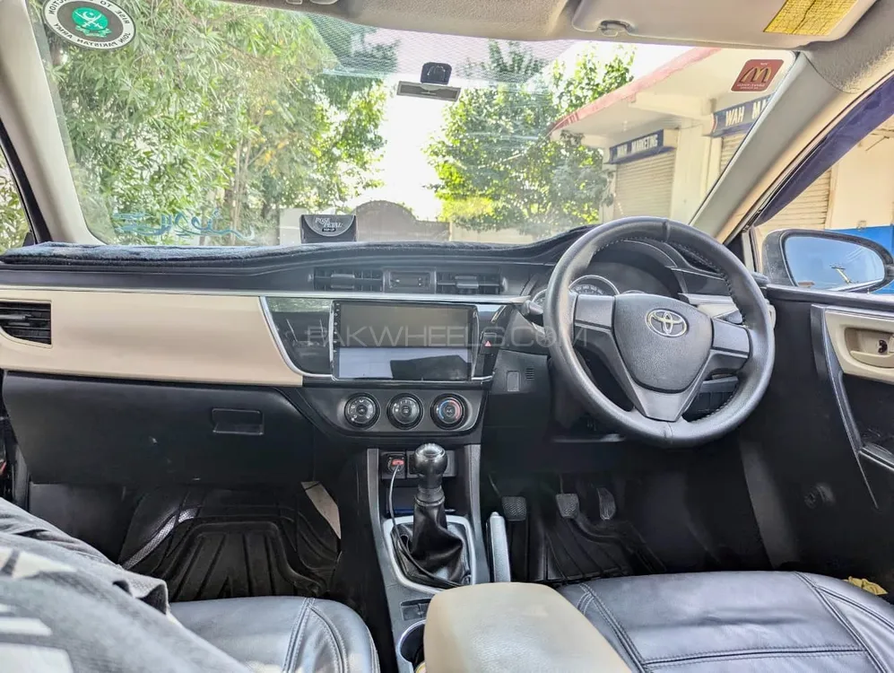 Toyota Corolla 2015 for Sale in Wah cantt Toyota Corolla 2015 for Sale in Wah cantt Image-14