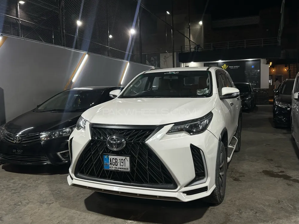 Toyota Fortuner 2017 for Sale in Islamabad Toyota Fortuner 2017 for Sale in Islamabad Image-1