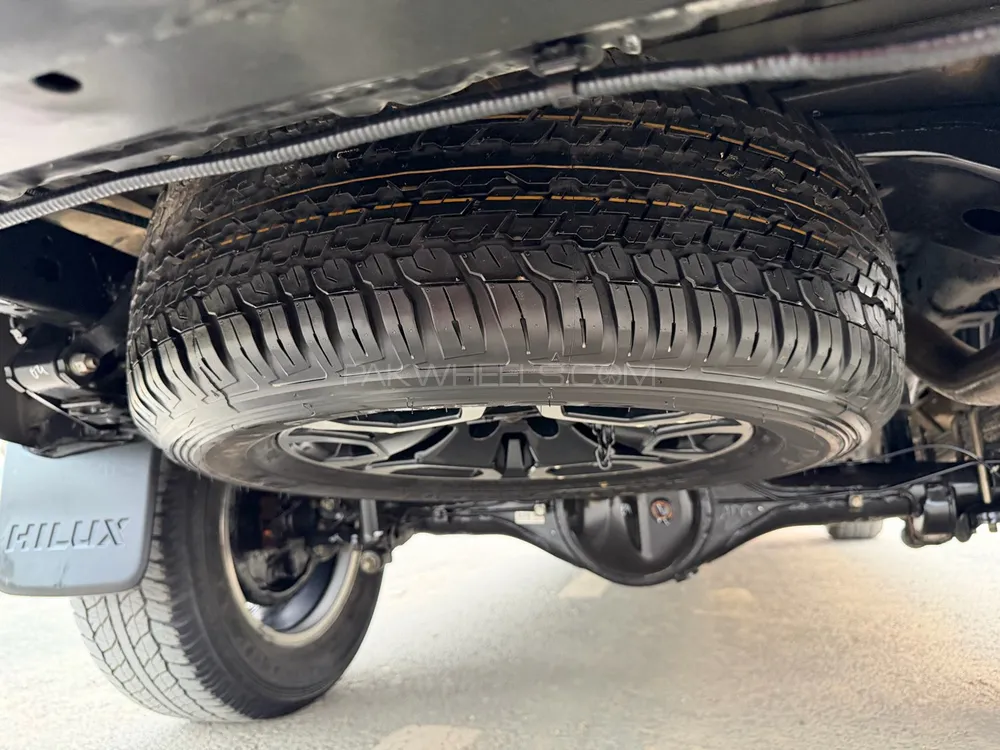 Toyota Hilux 2022 for Sale in Lahore Toyota Hilux 2022 for Sale in Lahore Image-16