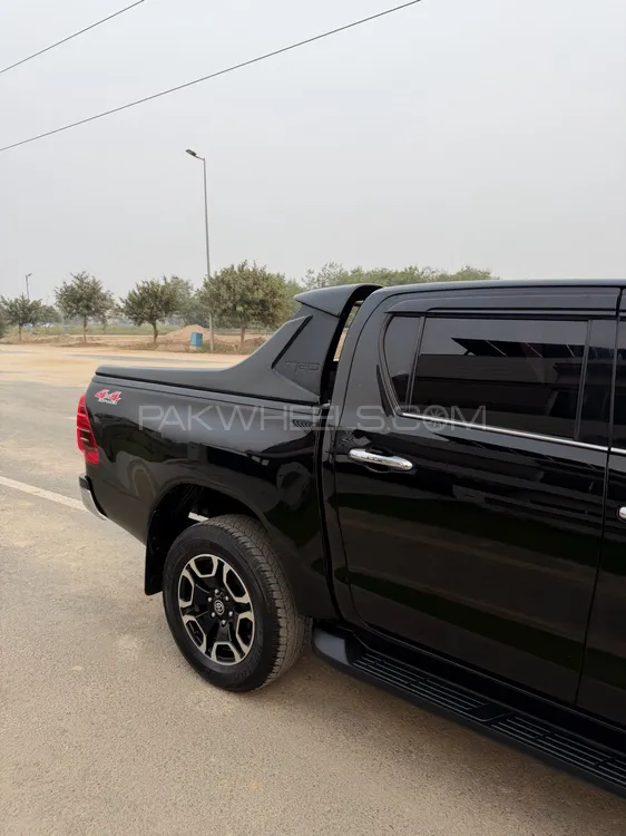 Toyota Hilux 2022 for Sale in Lahore Toyota Hilux 2022 for Sale in Lahore Image-8