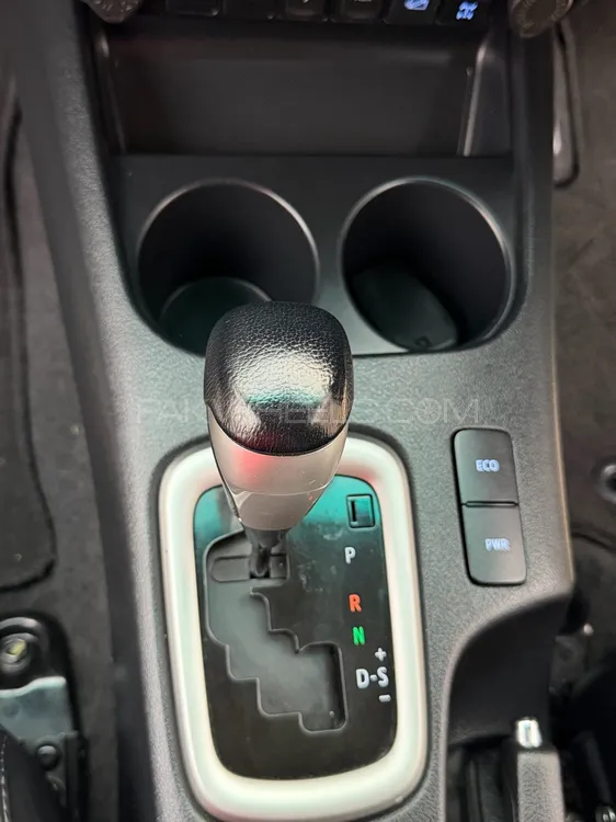 Toyota Hilux 2022 for Sale in Lahore Toyota Hilux 2022 for Sale in Lahore Image-13