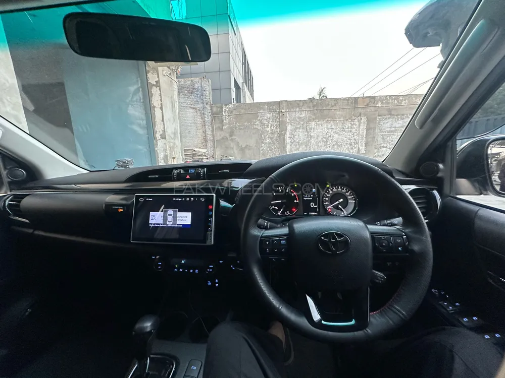 Toyota Hilux 2022 for Sale in Lahore Toyota Hilux 2022 for Sale in Lahore Image-12