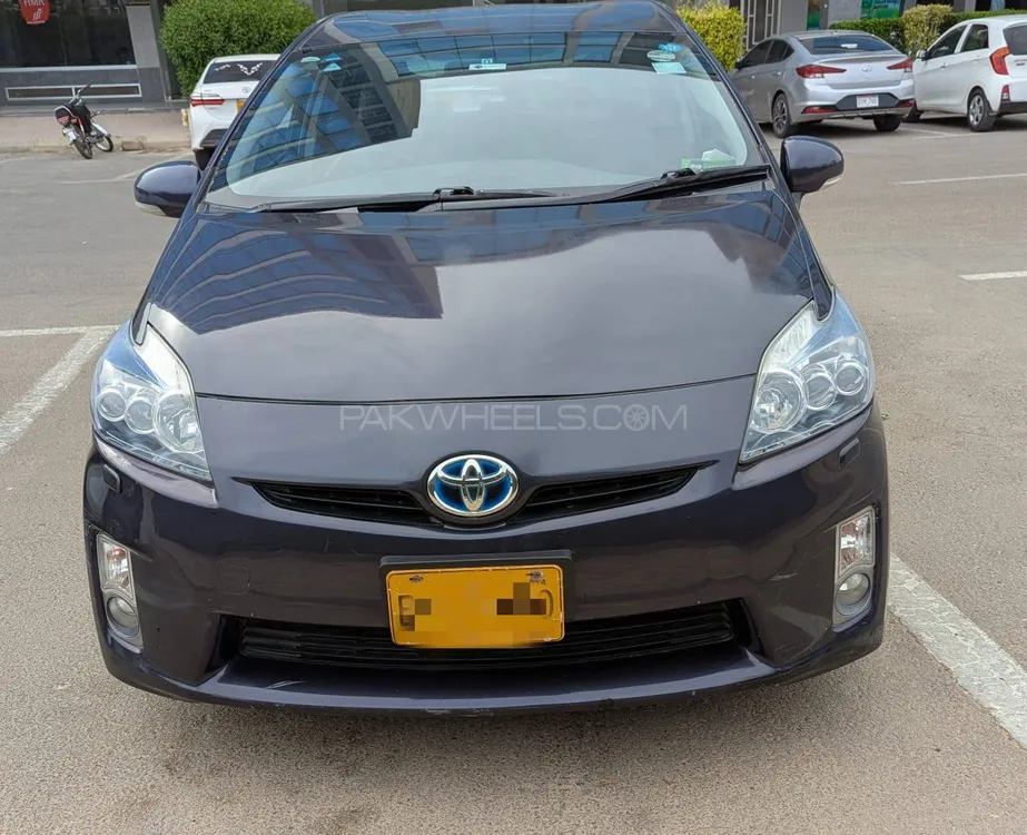 Toyota Prius 2010 for Sale in Karachi Image-1