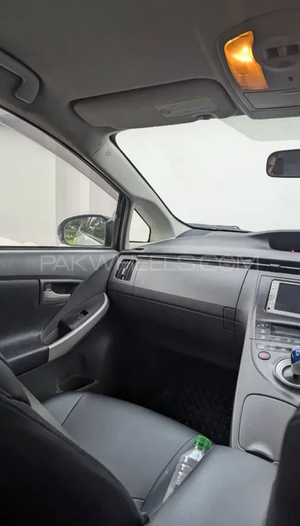 Toyota Prius 2011 for Sale in Islamabad Toyota Prius 2011 for Sale in Islamabad Image-2