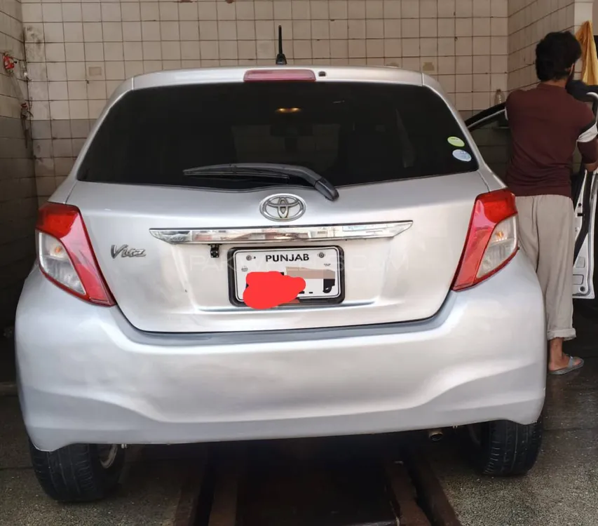 Toyota Vitz 2012 for Sale in Faisalabad Toyota Vitz 2012 for Sale in Faisalabad Image-2