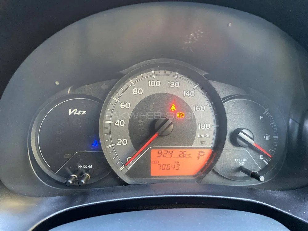 Toyota Vitz 2017 for Sale in Gujranwala Toyota Vitz 2017 for Sale in Gujranwala Image-12