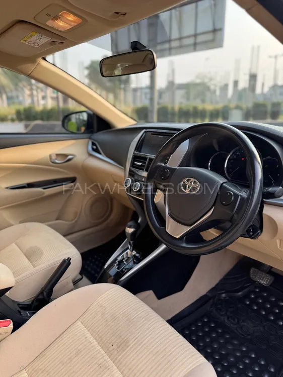 Toyota Yaris Sedan 2022 for Sale in Lahore Toyota Yaris Sedan 2022 for Sale in Lahore Image-14
