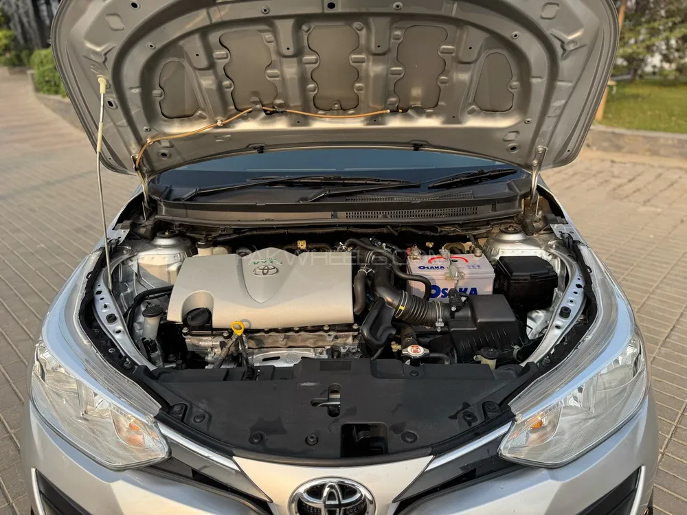 Toyota Yaris Sedan 2022 for Sale in Lahore Toyota Yaris Sedan 2022 for Sale in Lahore Image-15