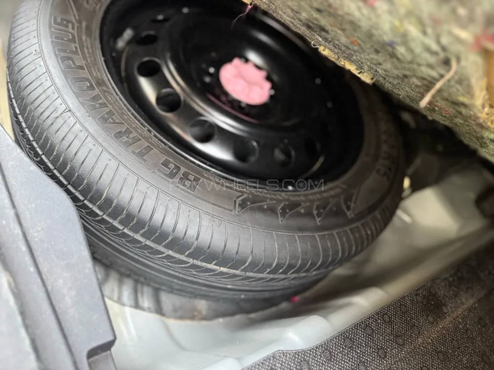 Toyota Yaris Sedan 2022 for Sale in Lahore Toyota Yaris Sedan 2022 for Sale in Lahore Image-16