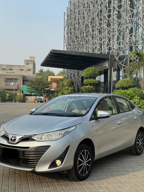 Toyota Yaris Sedan 2022 for Sale in Lahore Toyota Yaris Sedan 2022 for Sale in Lahore Image-1