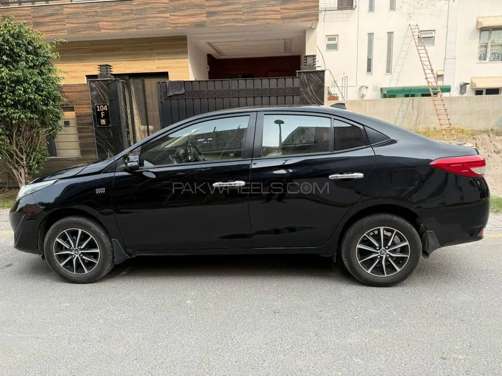 Toyota Yaris Sedan 2021 for Sale in Lahore Toyota Yaris Sedan 2021 for Sale in Lahore Image-4