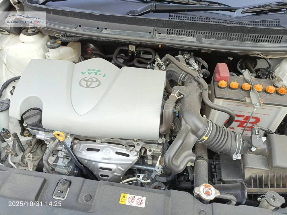 Toyota Yaris Sedan 2024 for Sale in Gujranwala Toyota Yaris Sedan 2024 for Sale in Gujranwala Image-8