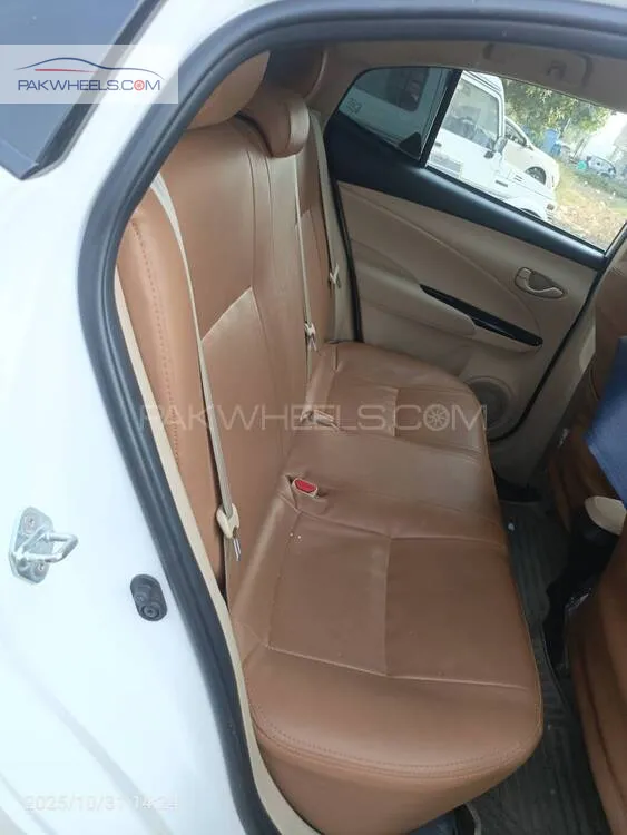 Toyota Yaris Sedan 2024 for Sale in Gujranwala Toyota Yaris Sedan 2024 for Sale in Gujranwala Image-10