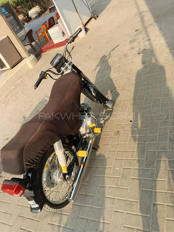 Unique Xtreme UD 70 2008 for Sale Unique Xtreme UD 70 2008 for Sale Image-8