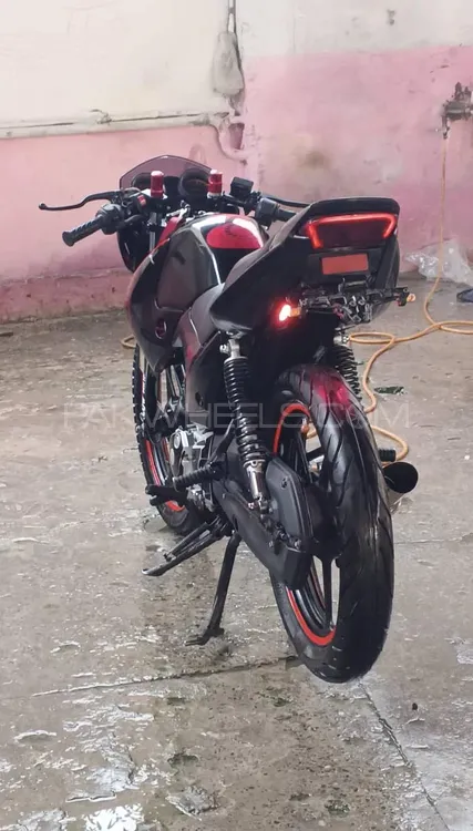 Yamaha FZ6R 2016 for Sale Image-1