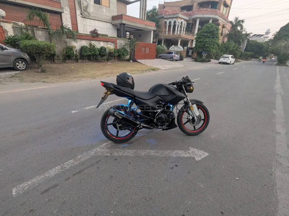 Yamaha YBR 125 2023 for Sale Yamaha YBR 125 2023 for Sale Image-4