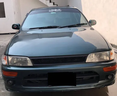 Toyota Corolla XE Limited 2000