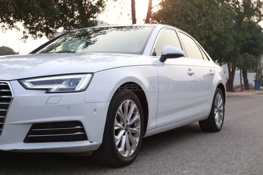 Audi A4 2018 for Sale in Lahore Image-1