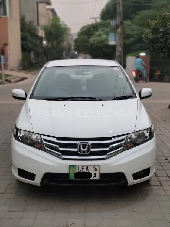 Honda City 2016 for Sale in Faisalabad Image-1