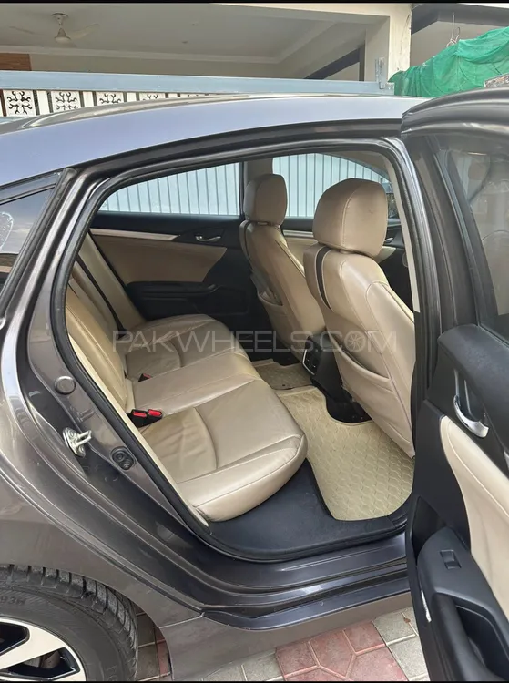 Honda Civic 2017 for Sale in Islamabad Image-1