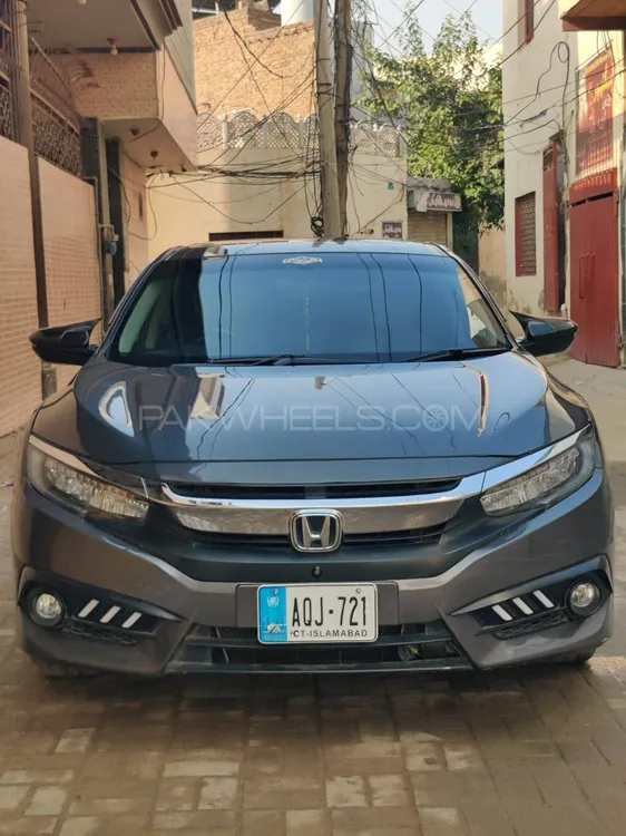 Honda Civic 2021 for Sale in Burewala Image-1