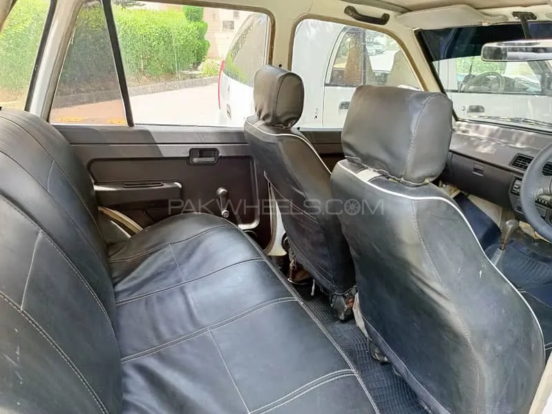 Suzuki Mehran 1990 for Sale in Abbottabad Image-1