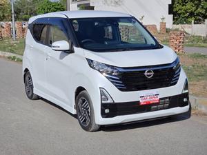 Fresh Custom Clearance 2025
No.1 Japan Quality
HIGHWAY STAR X EDITION 
2024 Model
Low Mileage: 4229 KM
Shiny White Colour
LEATHER WRAPPED STEERING 
LEATHER SEATS 
15 INCHES NEW DESIGN ALLOY WHEELS 
Heating Seats 
Push Start Engine / Intelligent Key
Auto Ac Touch Panel
LED  Head Lump
Super UV Cut Doors Glass
Intelligent Around View Monitor
Camera On Room Mirror
Genuine Verifiable Auction Sheet
Auction Sheet Attach For Satisfaction And Online Verification
Alloy Wheels
Nissan Genuine 9 Inch Navigation System
Nissan Genuine Back Camera
Remote Door Mirror
Abs Braking System
Traction Control
Hid Headlights
Retractable Side Mirrors With Indicators
Winker Mirror
Digital Climate Control Air Conditioning System
6 Air Bags 
All Power Windows
Multimedia Steering
Engine In Clean & Good Condition
Clean Interior & Exterior
Power Steering
High Quality Luxury Hatchback
Brand New Tyres