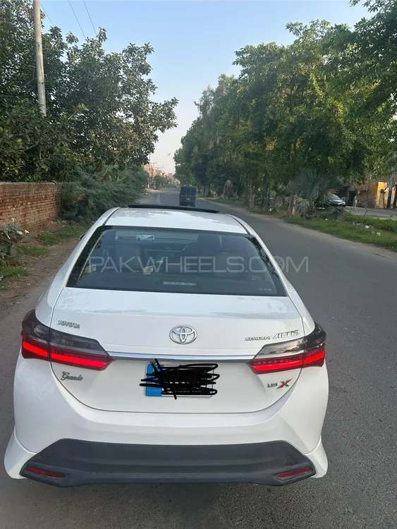 Toyota Corolla 2021 for Sale in Sargodha Image-1