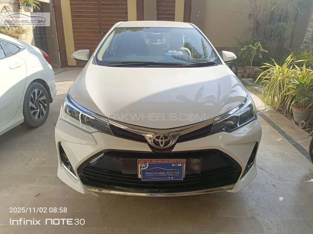 Toyota Corolla 2021 for Sale in Karachi Image-1