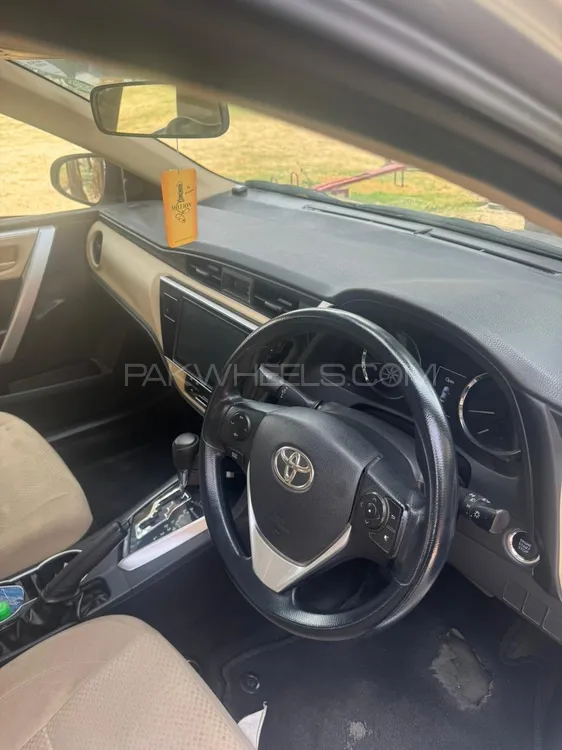 Toyota Corolla 2021 for Sale in Lahore Image-1