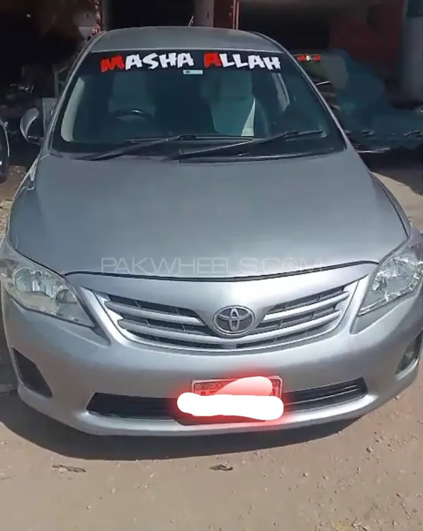 Toyota Corolla 2013 for Sale in Karachi Image-1
