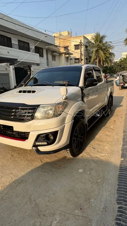 Toyota Hilux 2012 for Sale in Karachi Image-1