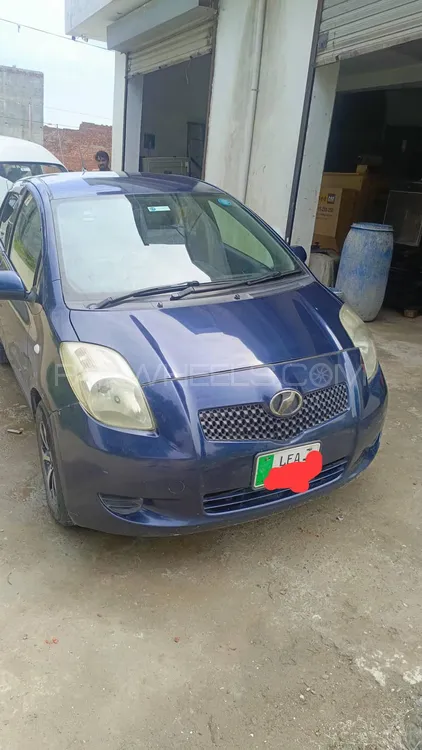 Toyota Vitz 2009 for Sale in Lahore Image-1