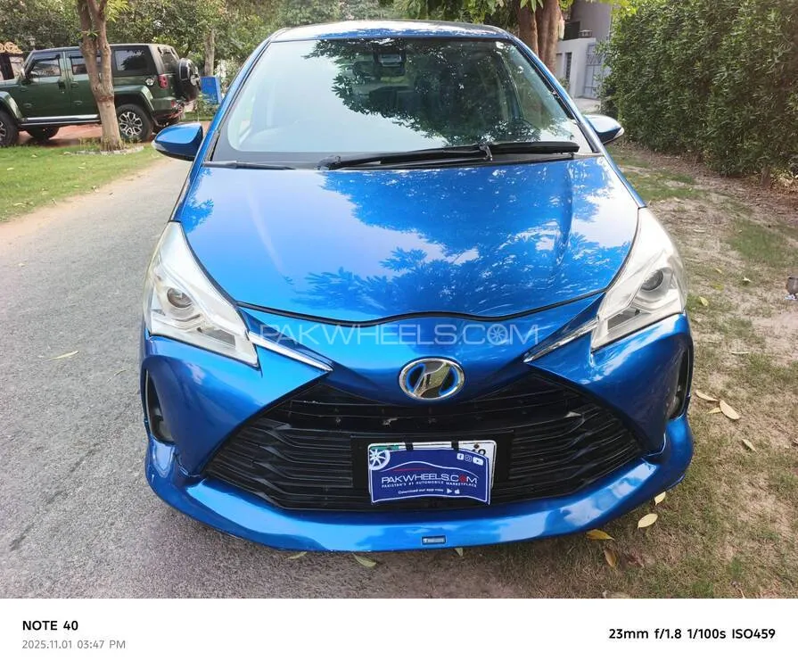 Toyota Vitz 2017 for Sale in Lahore Image-1