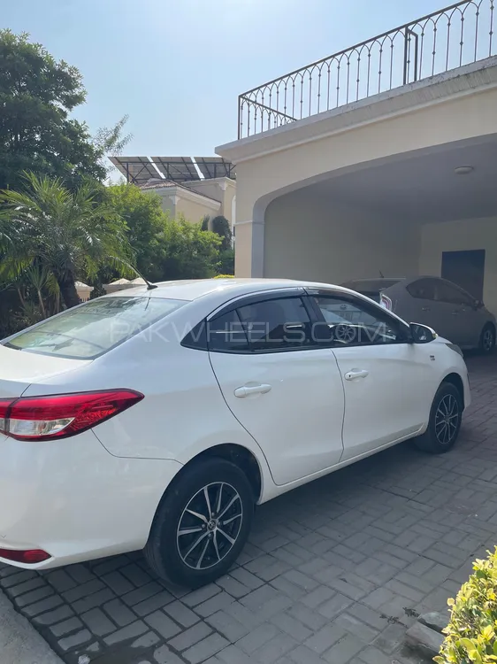 Toyota Yaris Sedan 2021 for Sale in Islamabad Image-1