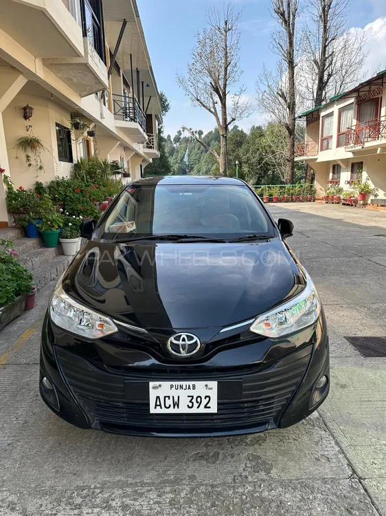 Toyota Yaris Sedan 2021 for Sale in Lahore Image-1