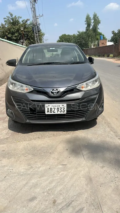 Toyota Yaris Sedan 2021 for Sale in Lahore Image-1