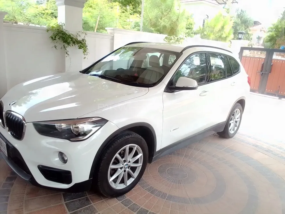 BMW X1 2018 for Sale in Islamabad Image-1