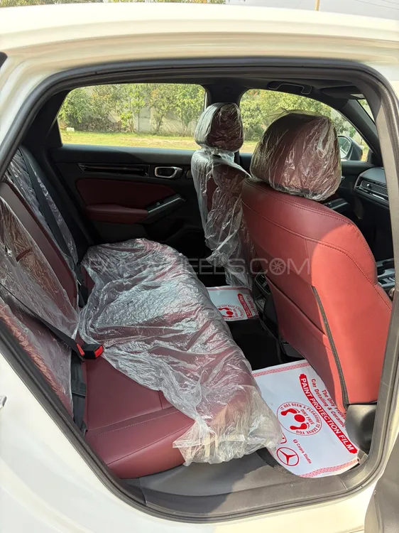 Honda Civic 2025 for Sale in Peshawar Image-1