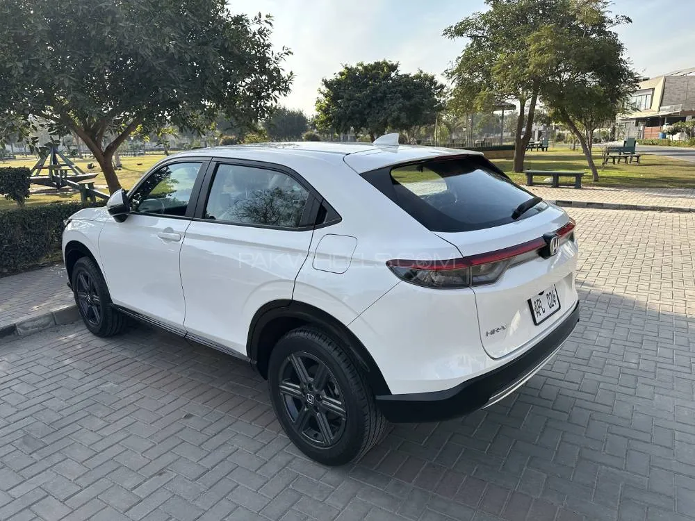 Honda HR-V 2024 for Sale in Lahore Image-1