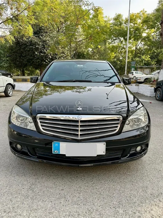 Mercedes Benz C Class 2009 for Sale in Islamabad Image-1