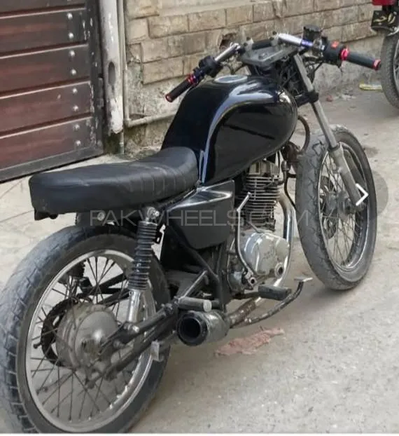 راوی Piaggio Storm 125 2010 for Sale Image-1