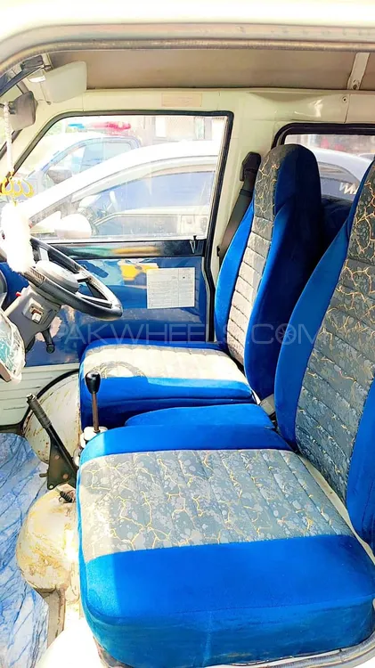 Suzuki Bolan 2017 for Sale in Lahore Image-1